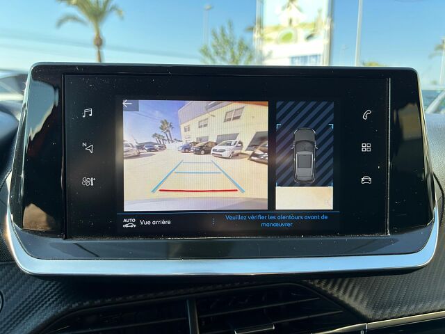 PEUGEOT 2008 ALLURE 1.2 E-THP AUTO SPANISH LHD IN SPAIN 49000 MILES SUPERB 2021